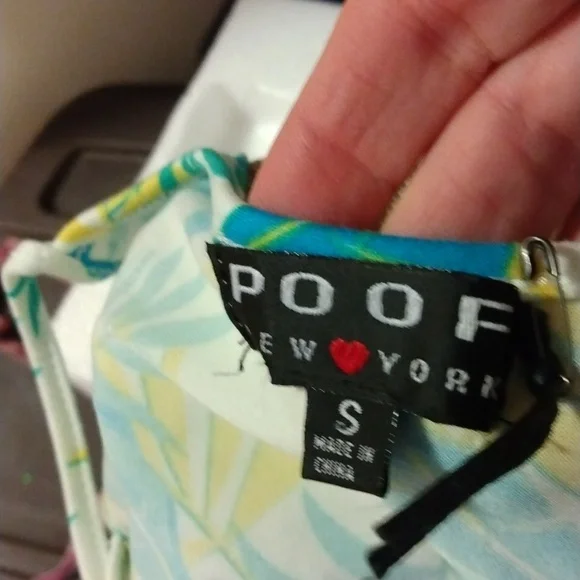 Poof Small tank, spaghetti straps and tie at front hem. Cotton/poly/stretch, EUC - Picture 3 of 5